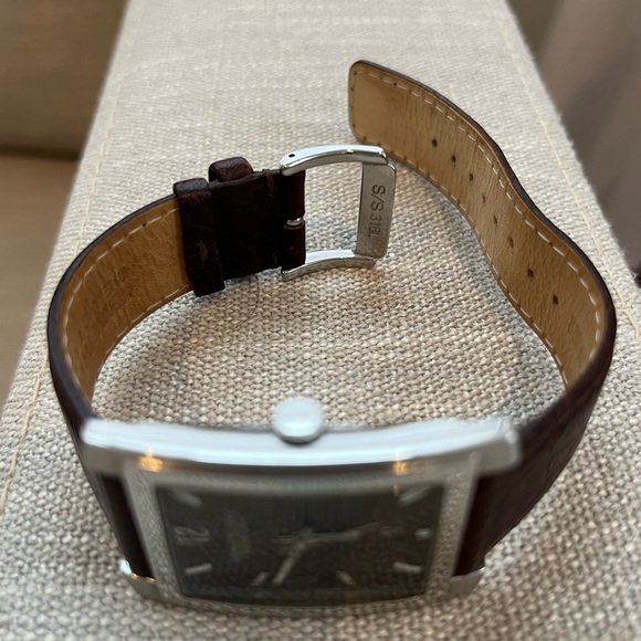 Kenneth Cole Men’s Leather Watch (with Date) - Picture 5 of 11